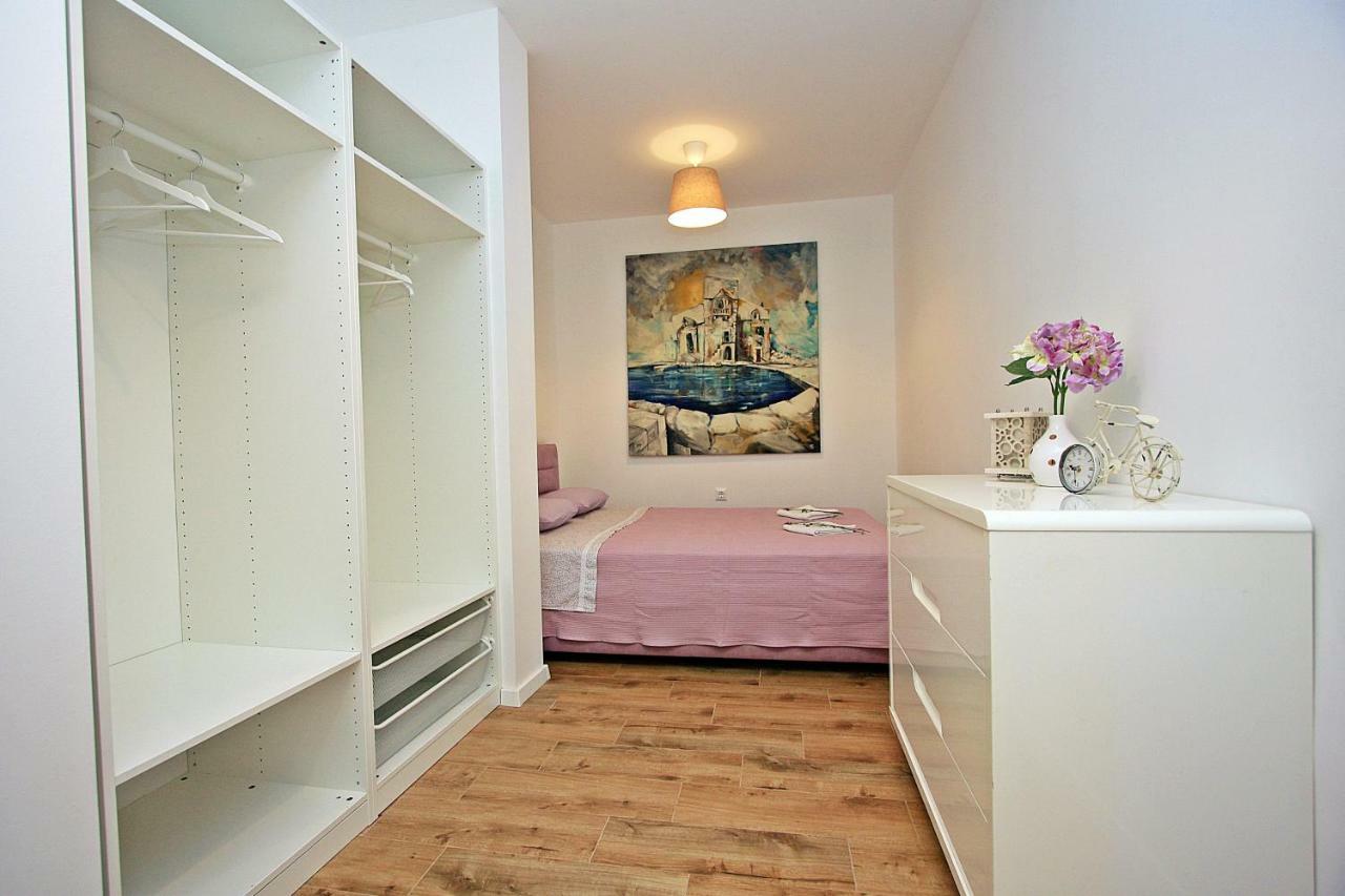 Apartman Michelangelo In The Centar Of Supetar Extérieur photo